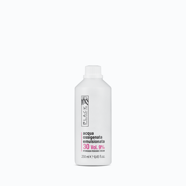 black-professional-line-bleaching-acqua-ossiggenata-emulsionata-30-vol-250ml-r2 Hidrogen Black 250 ml - 9% - Slika 1