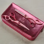 Makaze za šišanje Olivia Garden Silkcut Set - Think Pink 2026 - Slika 5