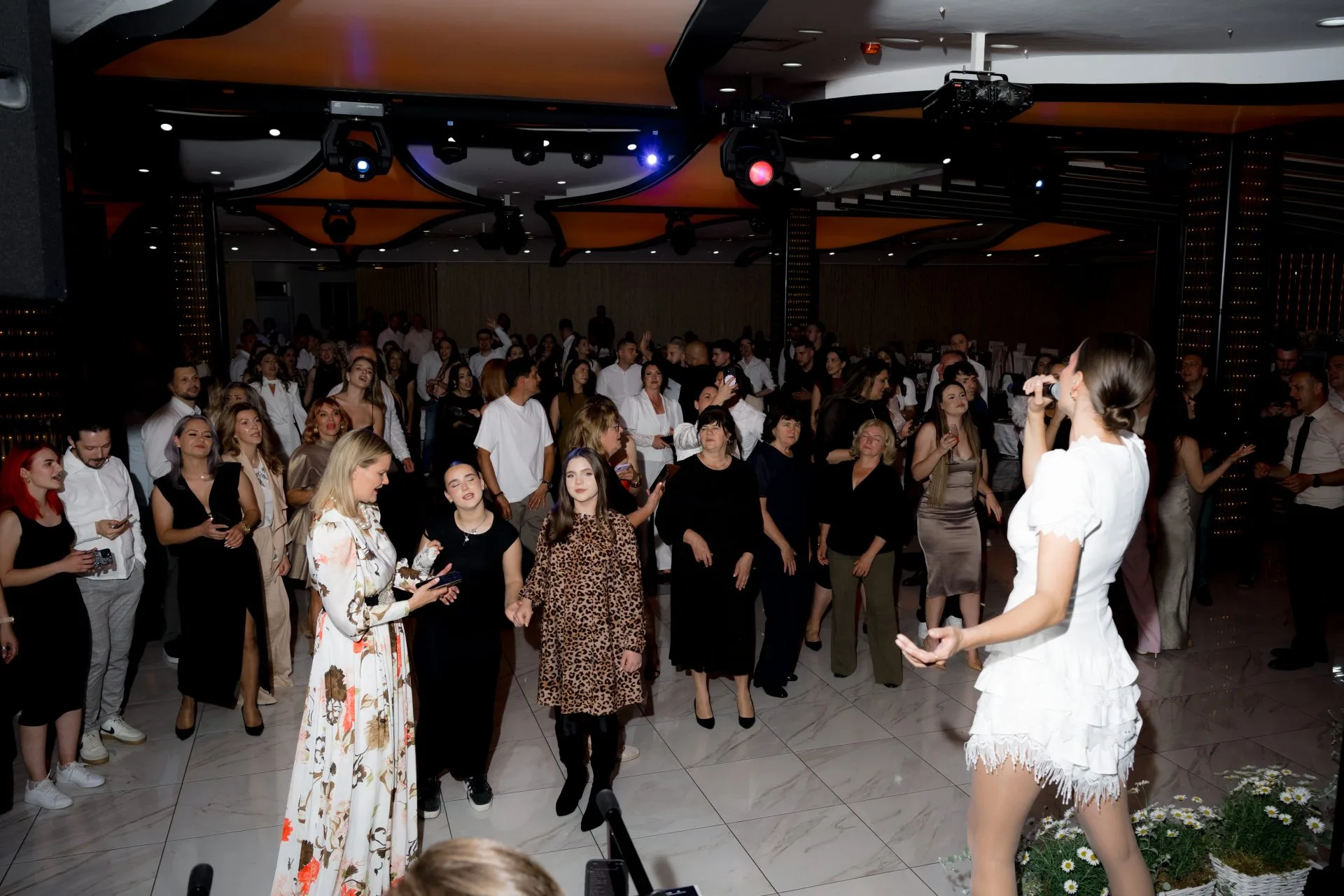Gala večer za pamćenje povodom 25 godina Frizerlanda 16